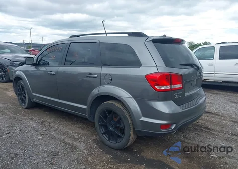 2013 Dodge Journey Sxt z USA, uszkodzony, nr VIN 3C4PDCBG4DT660436